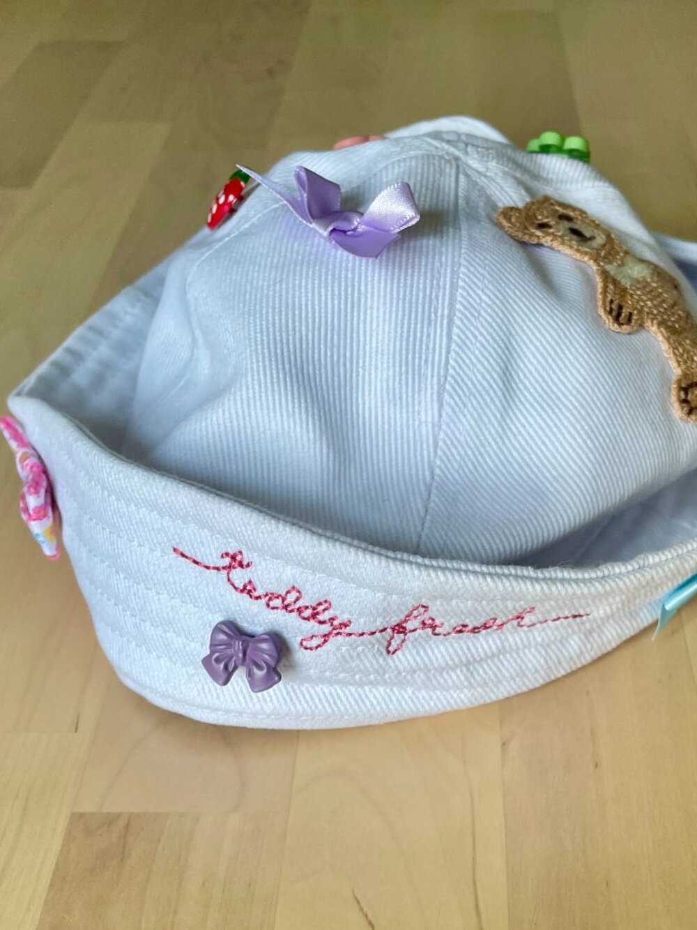 Teddy Fresh Women's Cute Sailor Cap Hat with Charms & Bows One Size NWOT